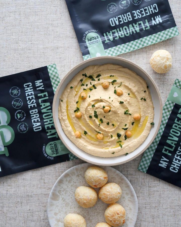 Cheese Bread with Hummus