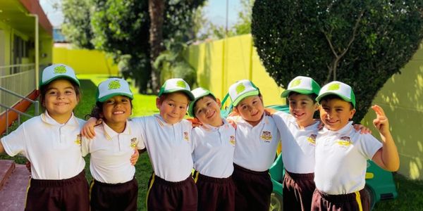 Cultivando amistades y nuevos hábitos junto al programa MI Pequeña Huerta