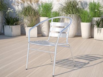Light-weight, Heavy-duty aluminium chair with slats