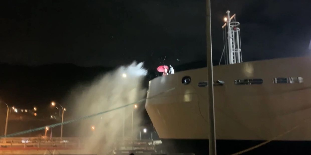 Wave Cannon On Departure S4 