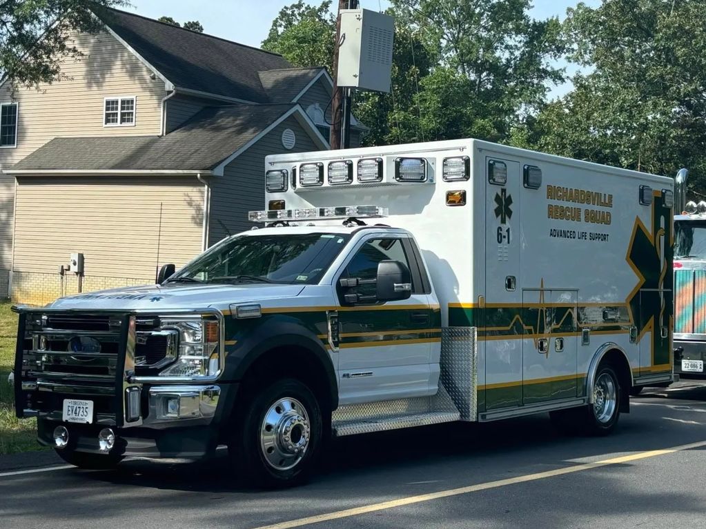 Ambulance/Medic 6-1