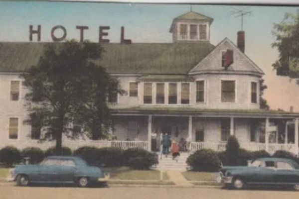 Historic Cape Charles hotel renovation