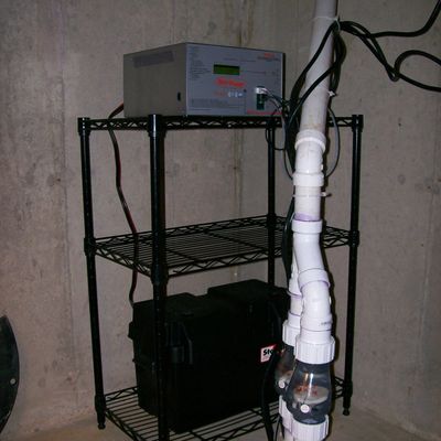 Battery backup pump system