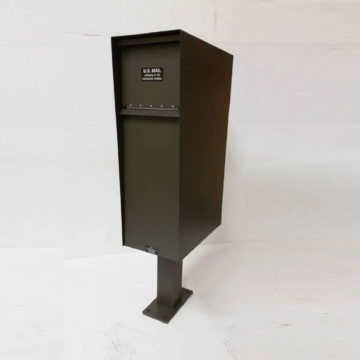 Supreme Aluminum Letter Locker mailbox