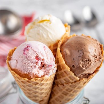 ice cream scoops and cones