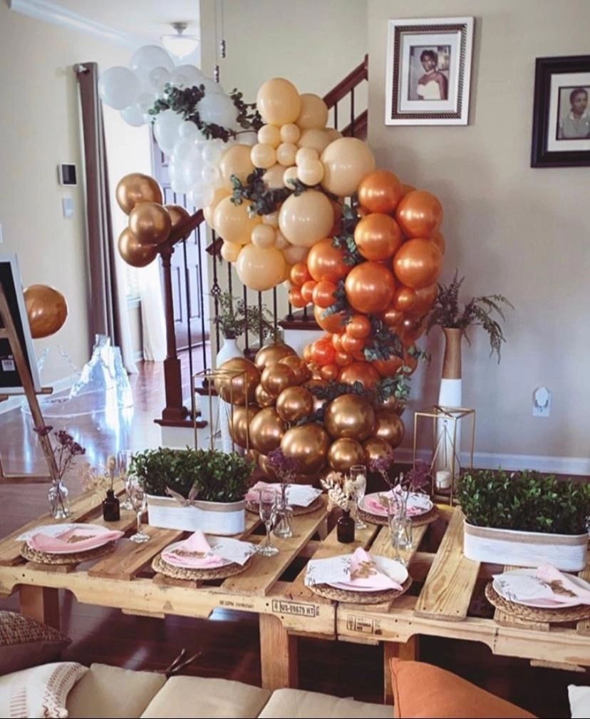 Boho Chic Organic Balloon Decor