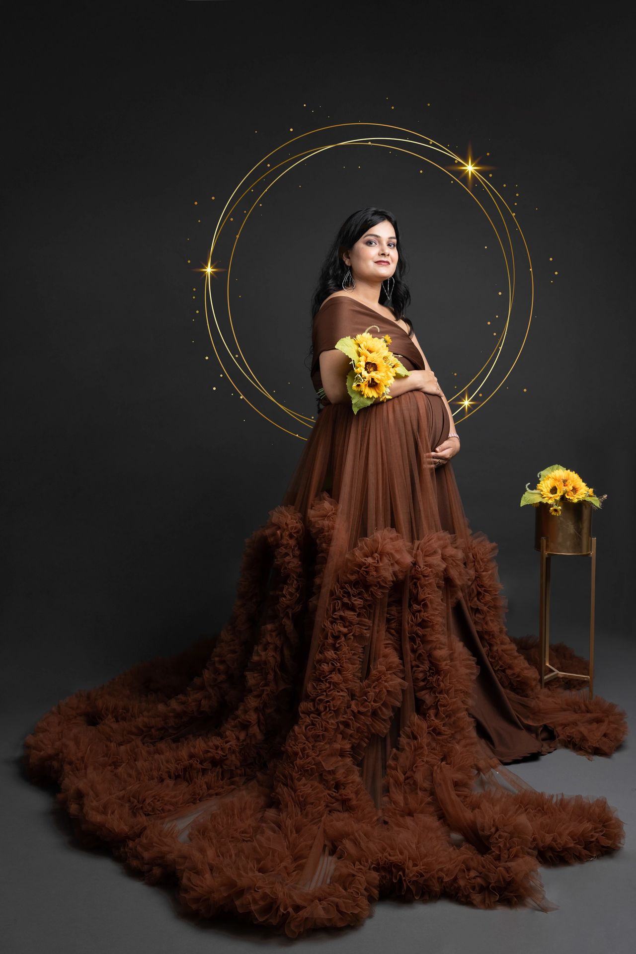 5 Maternity Photo Shoot Gowned Ideas for Your Next Event