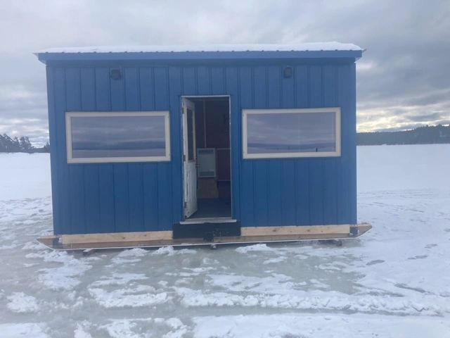 Promised Land State Park ICE FISHING 2022 (**JIGGING AND TIP-UP