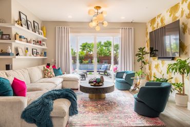 Award winning family room design by Sandra Mijan