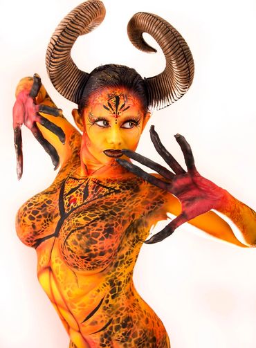 Photo and body paint by Jonathen Kinney