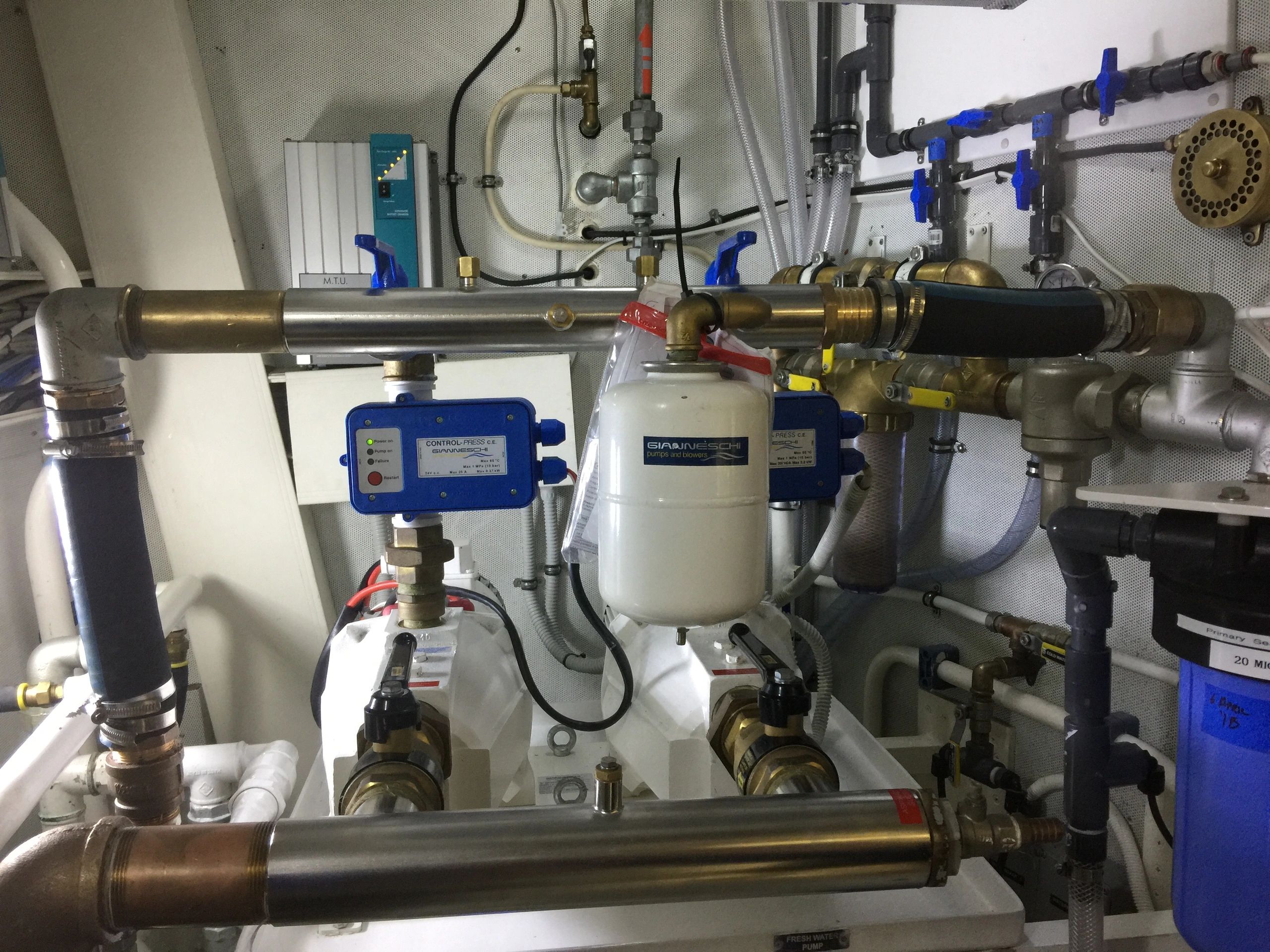 Yacht Plumbing New Level Marine & Yacht Service