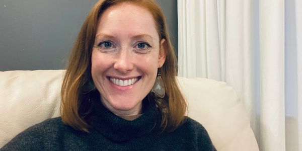 A portrait of Shannon Lasater counselor and neurotherapist