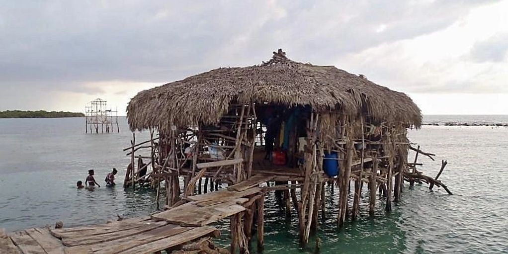 Floyds Pelican Bar St. Elizabeth. Jamaica Tours and Excursions. Get There Tour