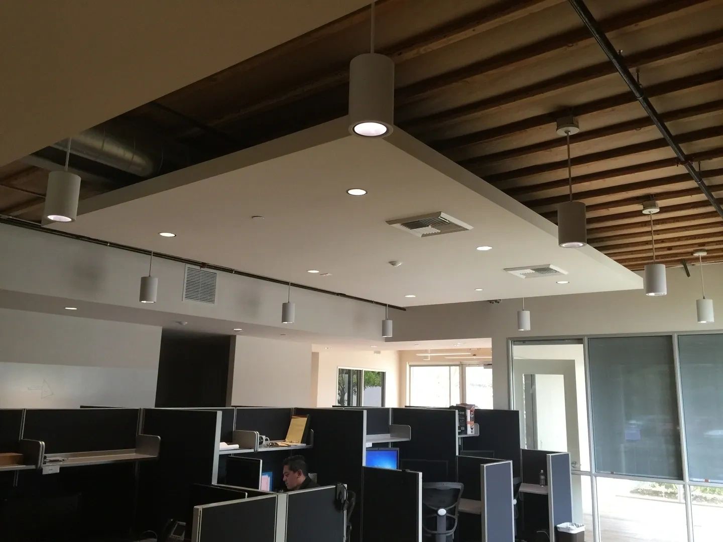 Licensed Electricians – C.R.L. Electric