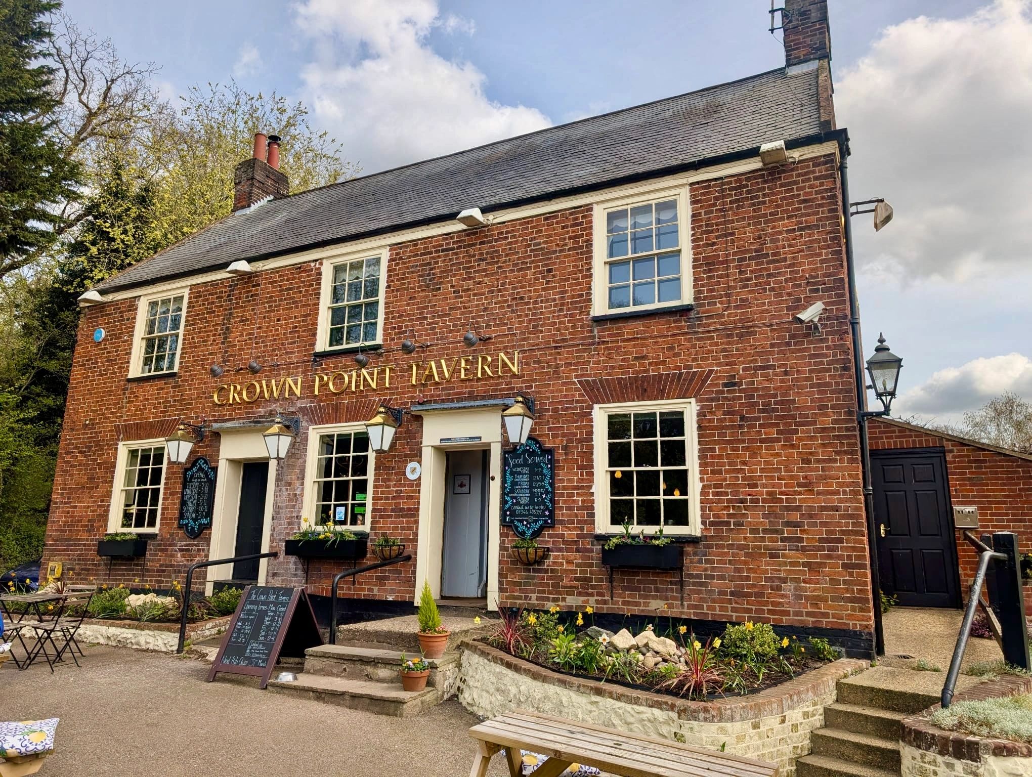 Crown Point Tavern in Norwich