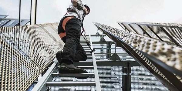 Escaleras de seguridad
