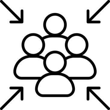 Icon showing four people with arrows pointing inward, representing group focus.
