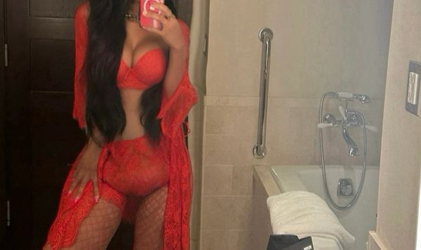 Hot Sexy Busty Latina Boston  GFE Escort!