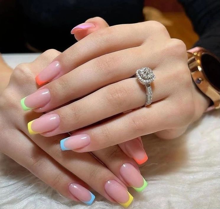 #kokonails#frenchtips#frenchcolourtips#ilovemynails