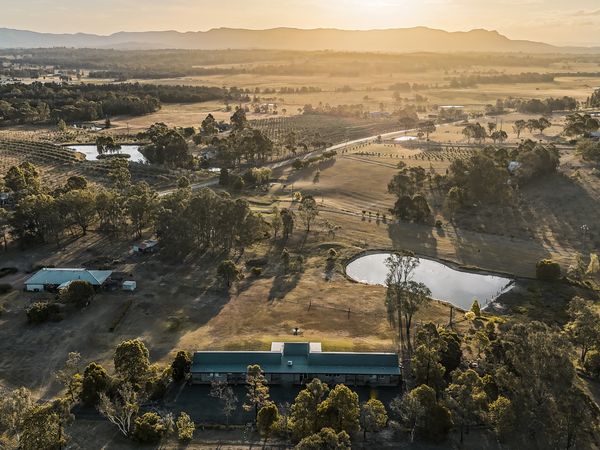 Rothbury Downs farmstay looking west across the vineyards of Pokolbin in the Hunter Valley to the Br