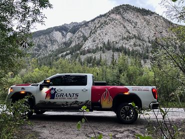 Beautiful photo of Grant McVay's Beautiful truck. 