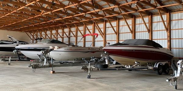 Boat storage and winterizing on the Ottawa River