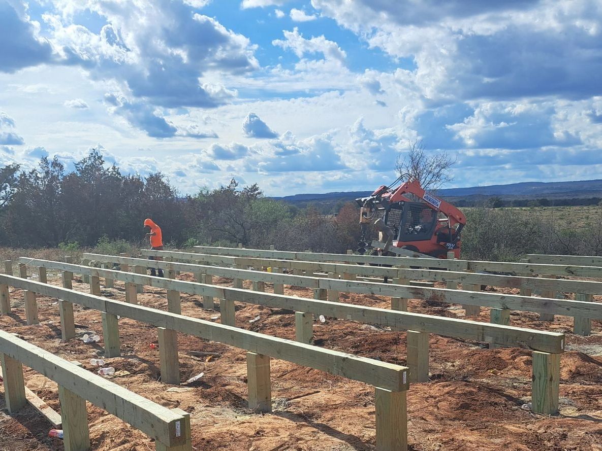 Beam set on pier post and beam foundation for a ranch style house