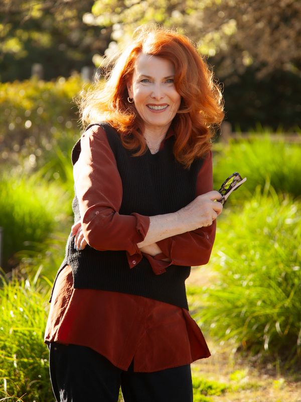 Wendy Fields, certified health coach helping GLP-1 users with lasting weight loss strategies. 