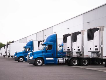 California Warehouse Transportation Refrigerator Trailer Truck