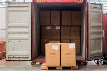 California Warehouse Container Unloading