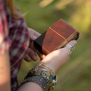 Travel Cribbage Board | KNODY | Gal Holding
