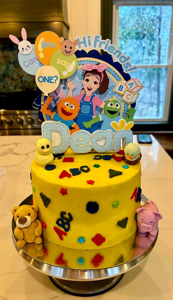 Sugar Mamas YELLOW cake