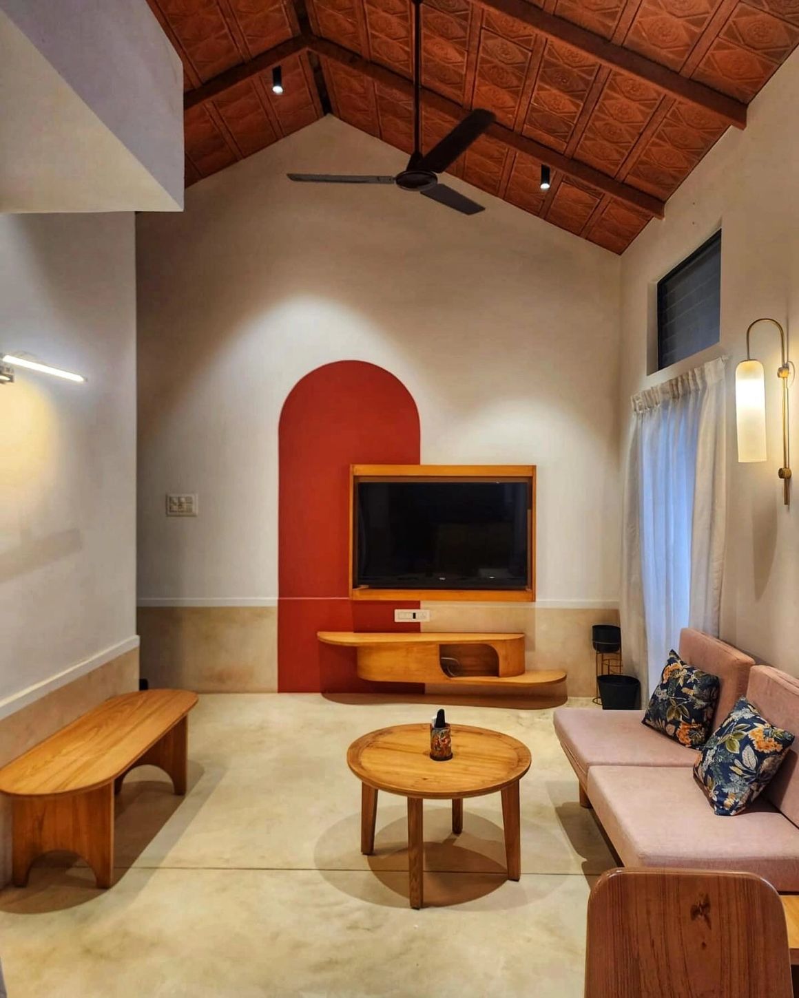 Palm-themed suite living area at La GoYa
