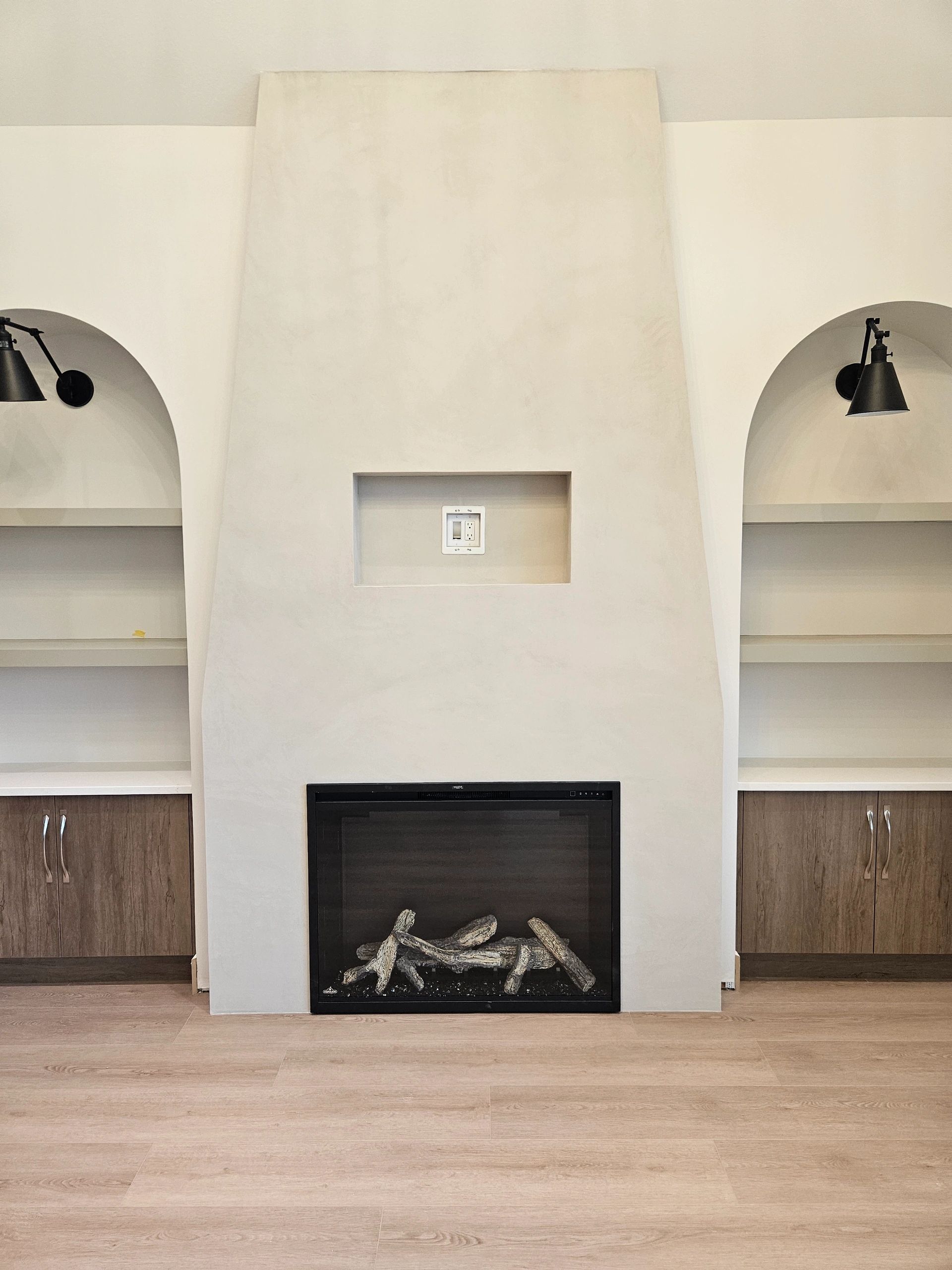 Venetian plaster in Kelowna BC by European skilled artisan.