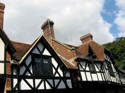 wattle and daub house, white timbered