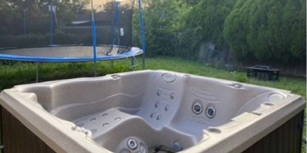 Hot tub and trampoline removal