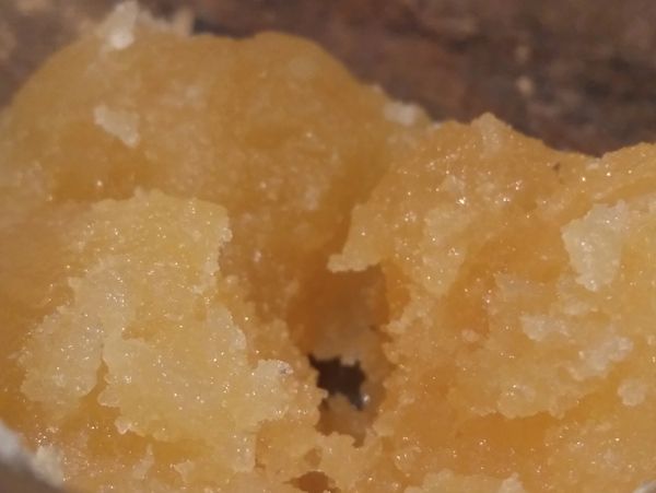 diamonds - crystalline THCA