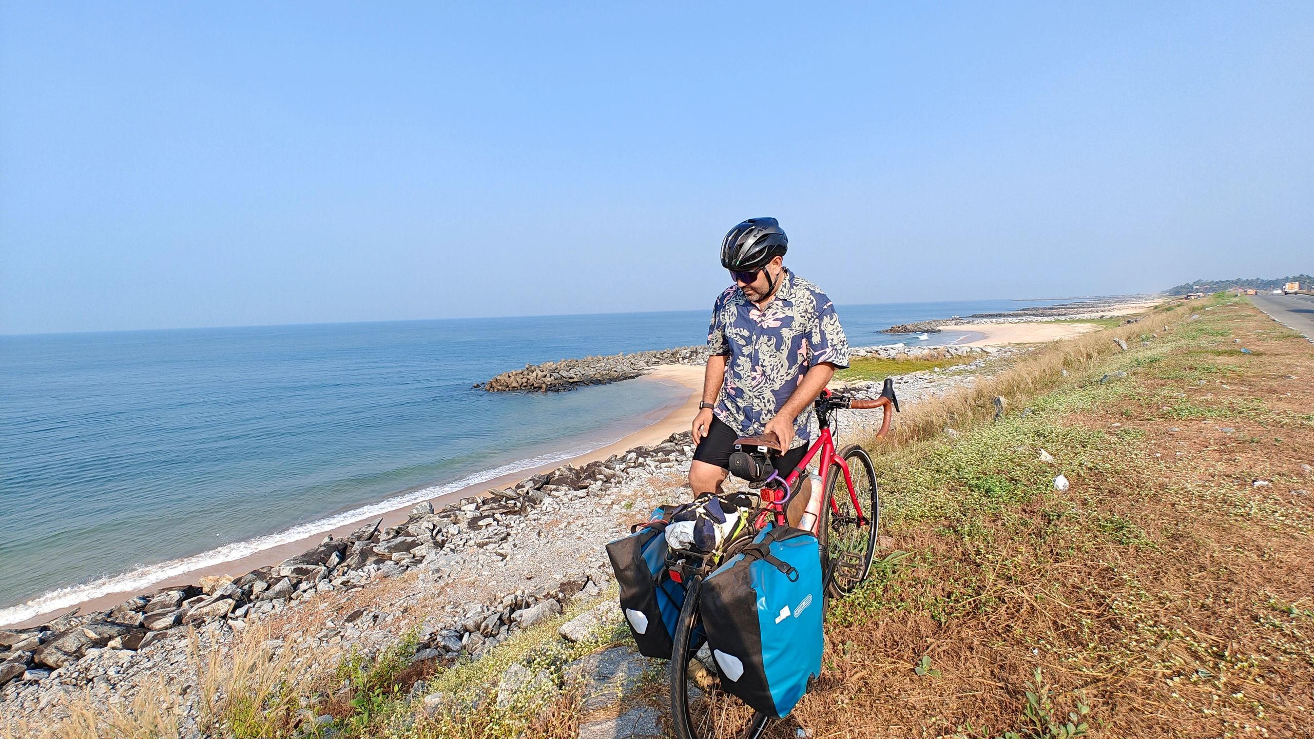 A Safe & Travel-Tested Road Helmet