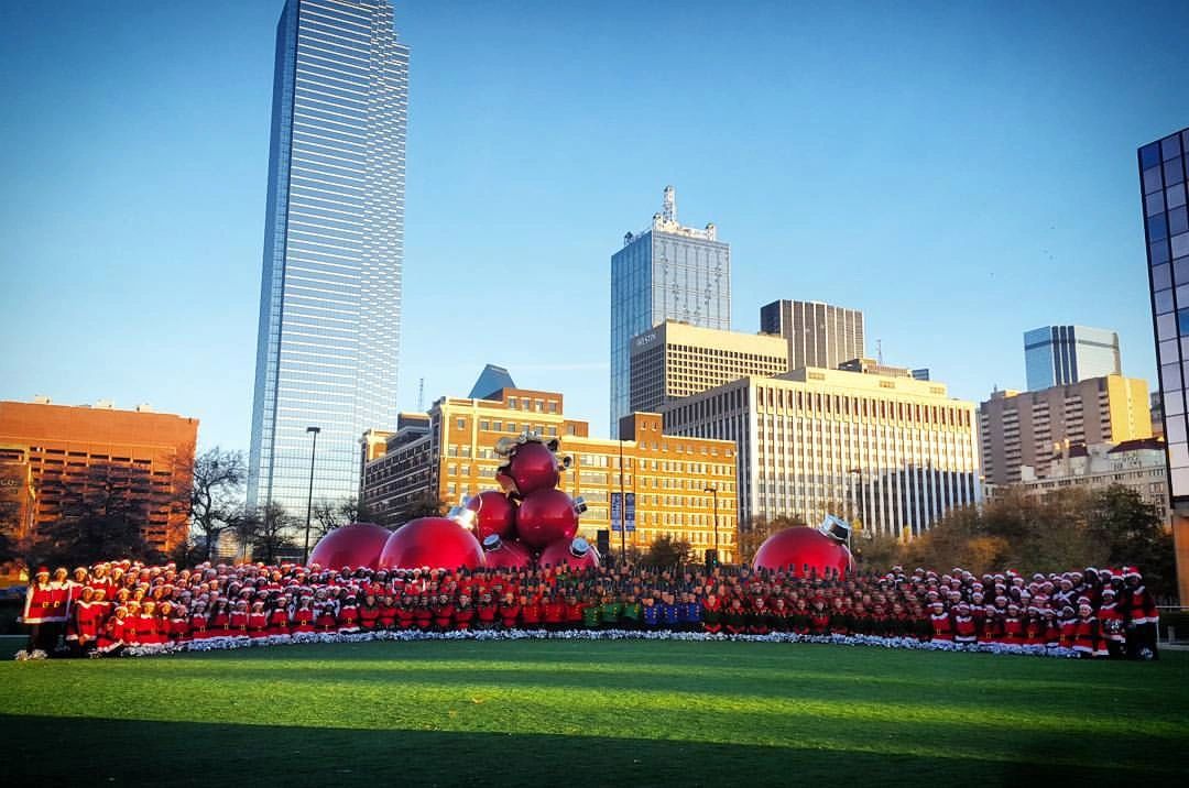 Dallas Holiday Parade - Holiday Parade, Special Events