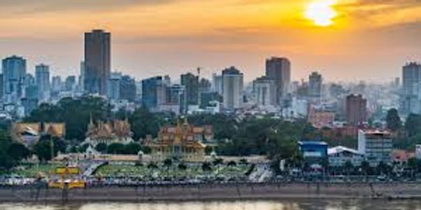 This is river side with the Pagoda and Royal Palace