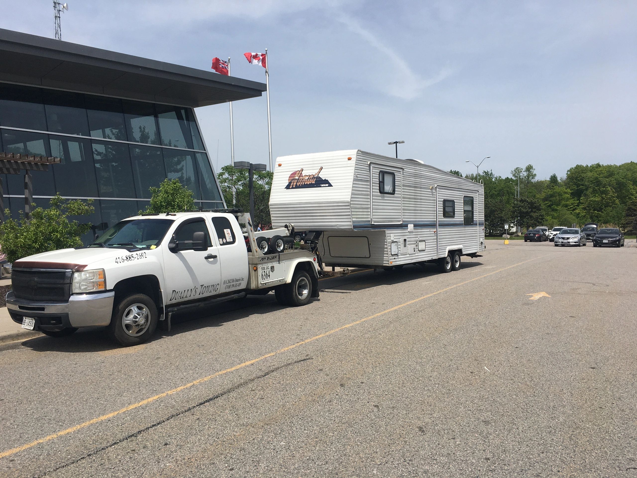 Duallys Towing About