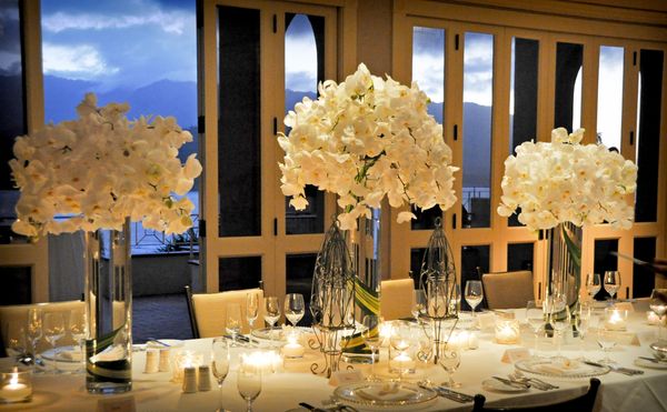White Orchid Wedding Princeville Hotel fllowers 