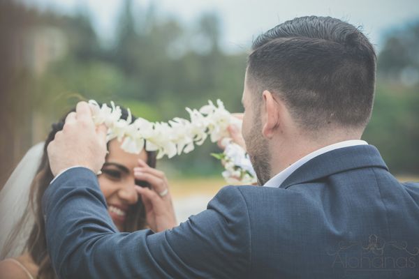 Hawaiian Wedding lei exchange alohana kauai weddings