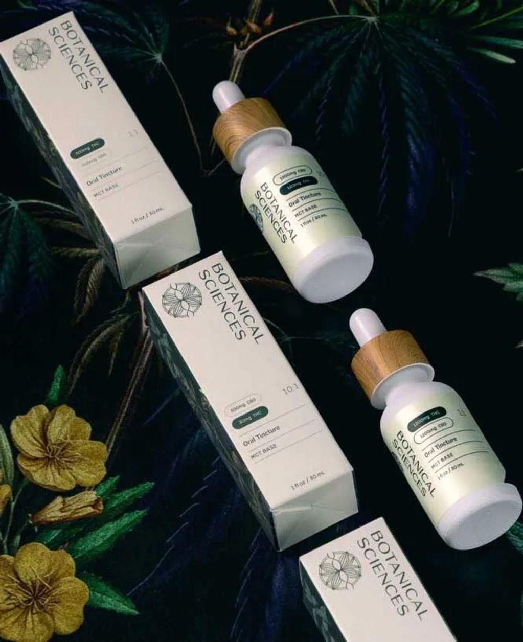 TINCTURES
1:10 CBD:THC
(30mg:300mg and 120mg:1,200mg)
10:1 CBD:THC
(300mg:30mg and 1,200mg:120mg)
