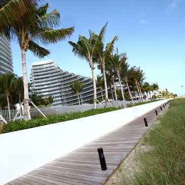 Ipe boardwalk on Fort Lauderdale beach in front of Auberge