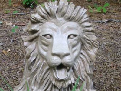 Outdoor Lion Fountain