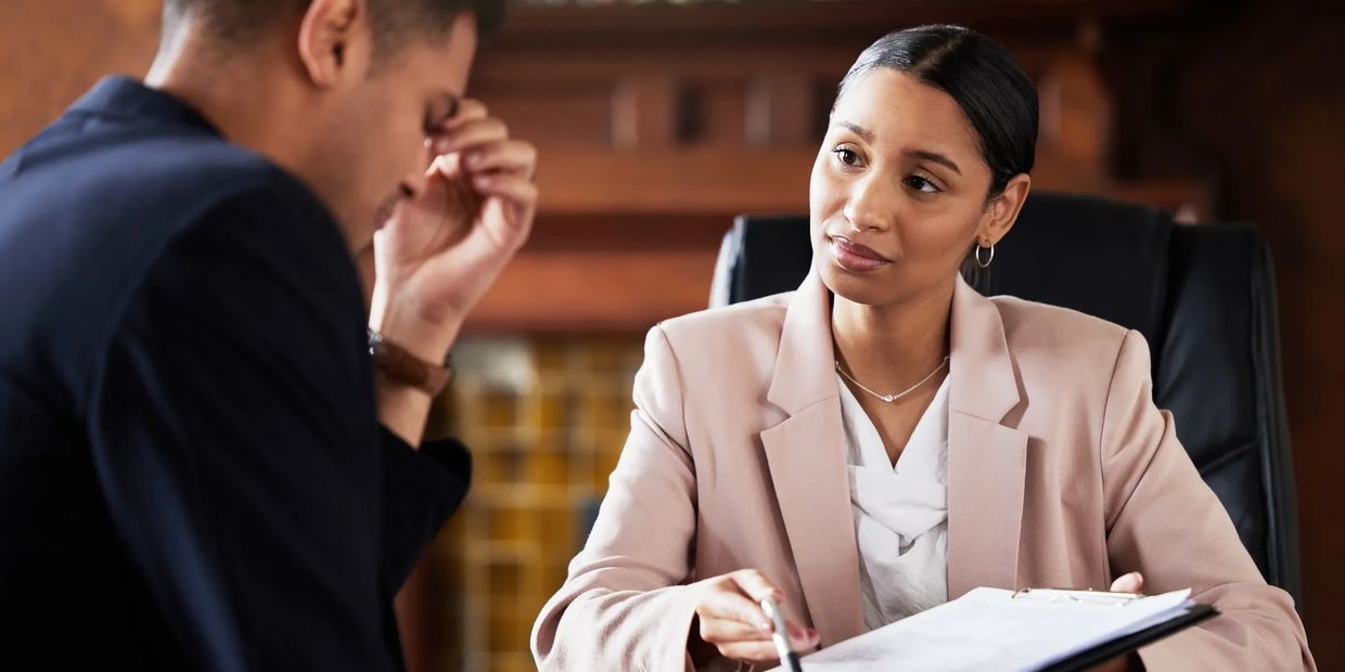 Life coach for legal disputes such as divorces and business litigation for stress management.