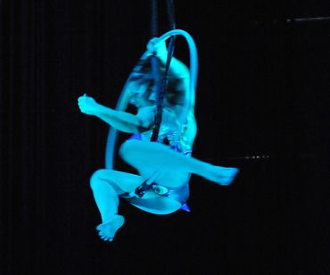 Photo by Elsie Smith
Erika Valles on aerial hoop/ lyra in unique alien costume