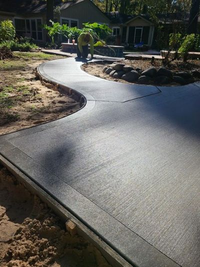 Beautiful patio and walkway!