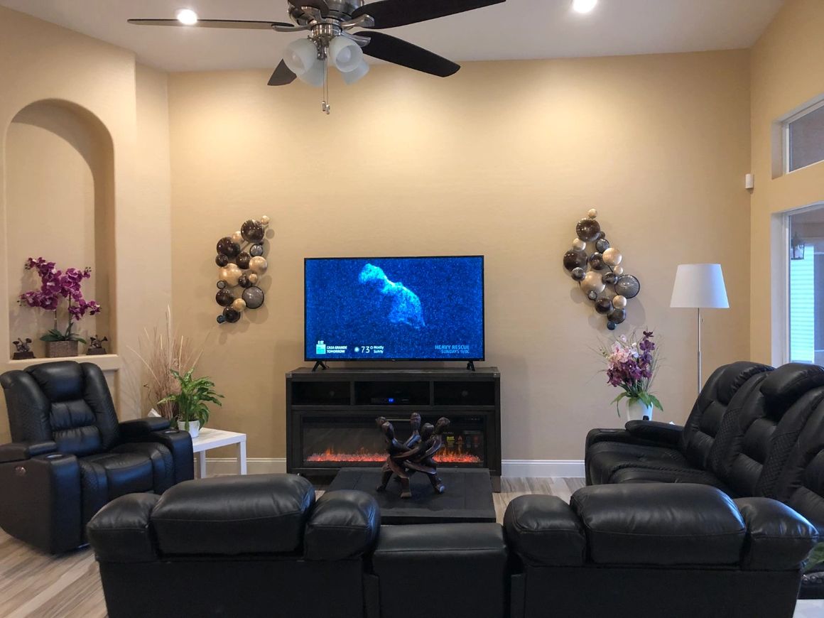 Shared living room at Marigold at Redwood Assisted Living Home.